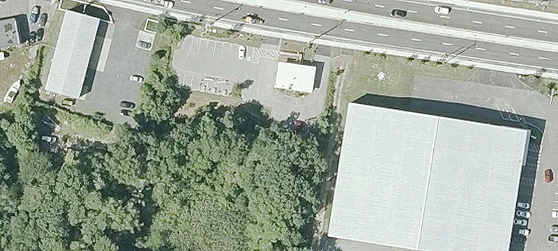 3043 Cranberry Hwy
