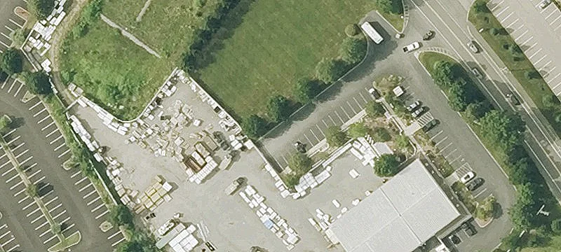 32 Pne St