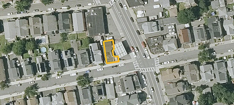 396 Main St