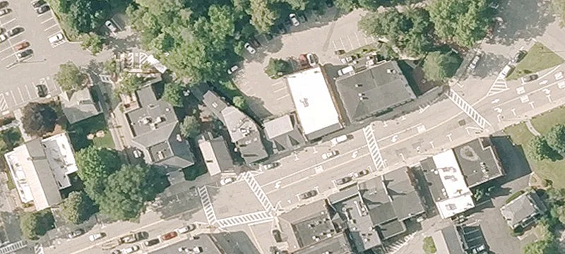 36 Main St