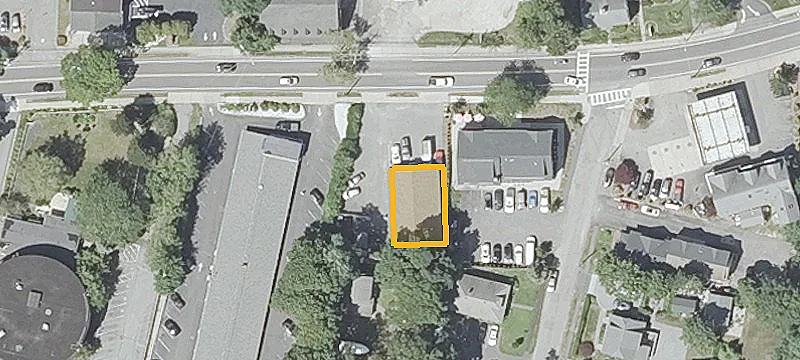 573 Main St