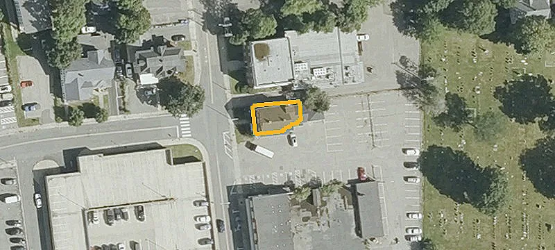 33 Bank St
