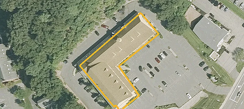 290 Main St