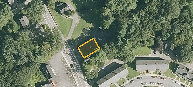206 Main St