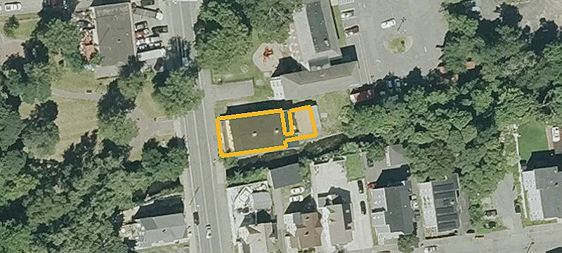400 Warren Ave