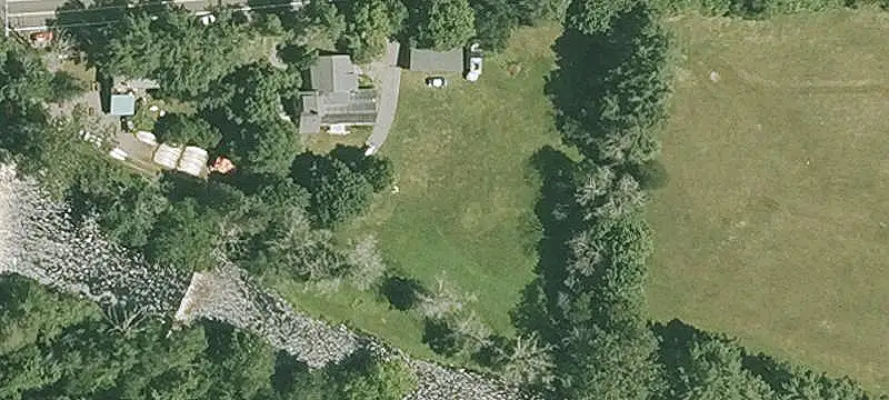 230 Topsfield Rd