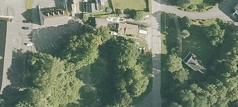 6 Pleasant St