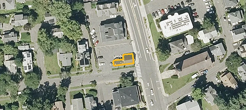 124 King St