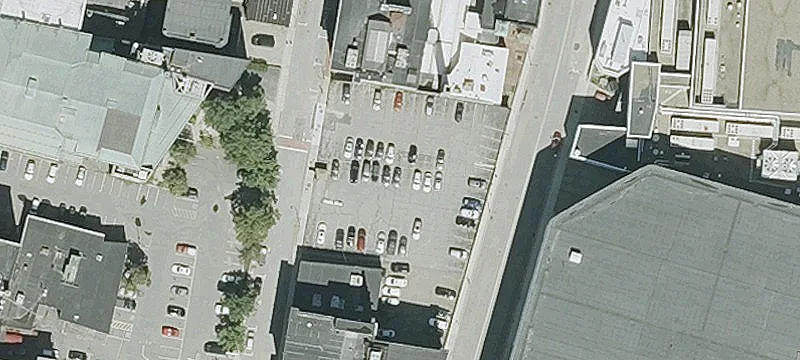142 Commercial St