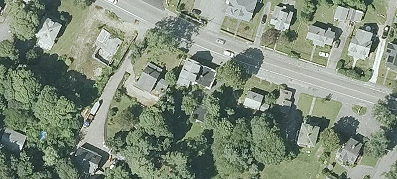 896 Sandwich Rd