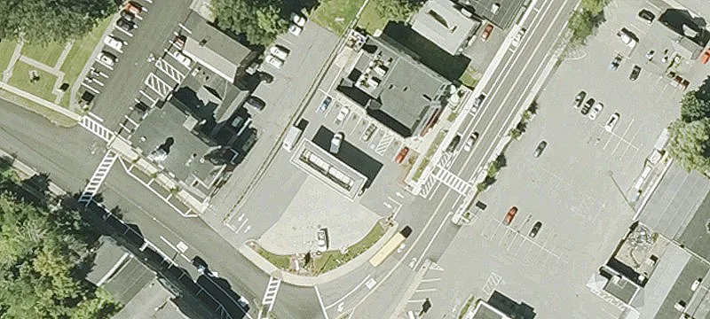 32 Central St