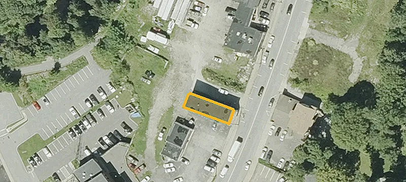 443 Main St