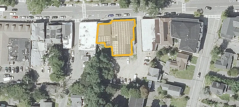 301 Main St