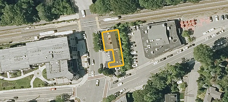 10 Central Ave