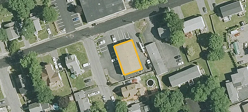 40 Warren Ave