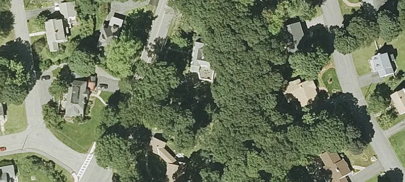 36 Lawrence St