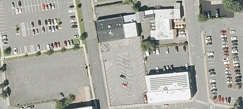 51 Davis St