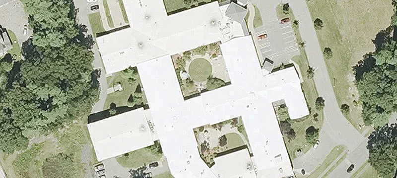 32 Mayo Dr