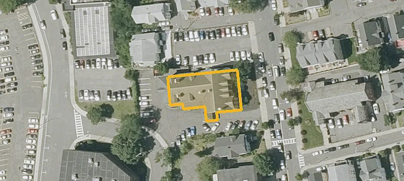 578 Main St
