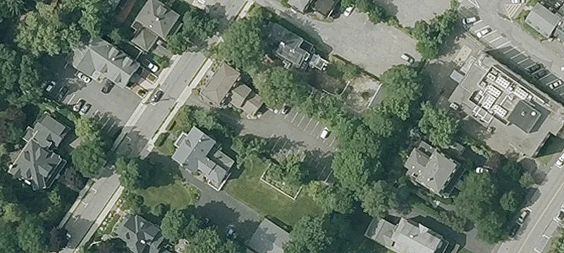 24 Muzzey St