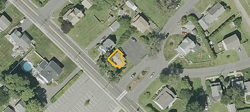 56 Somers Rd