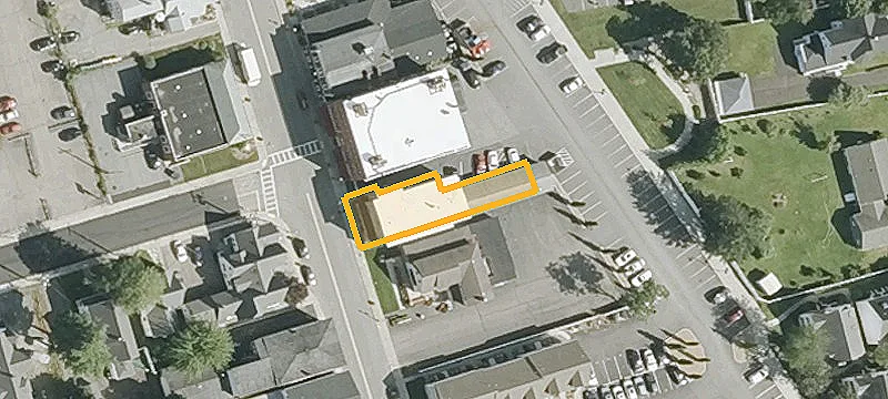121-123 Main St