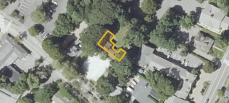 29 Depot Ave