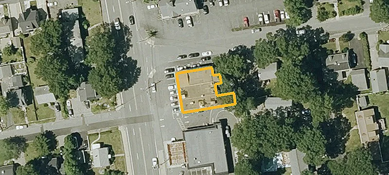 1207 Main St