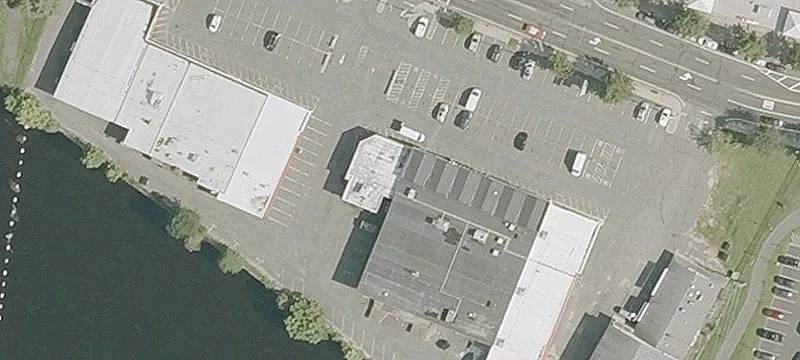 20 Ee St