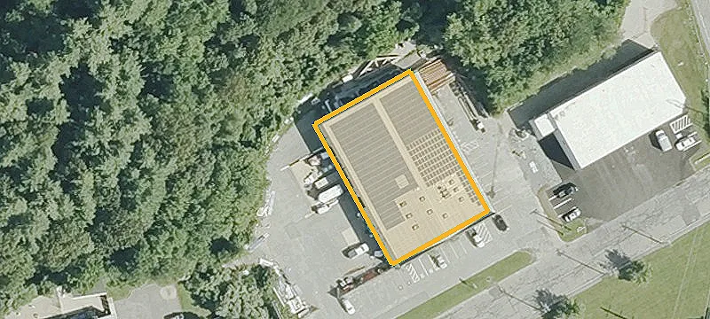 33 Commercial St