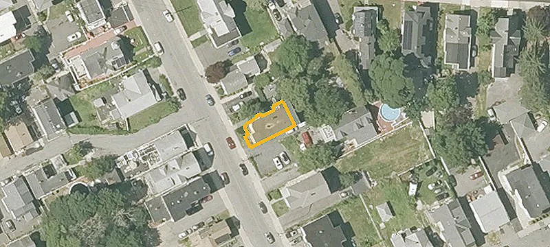 329 High St