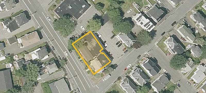355 Main St