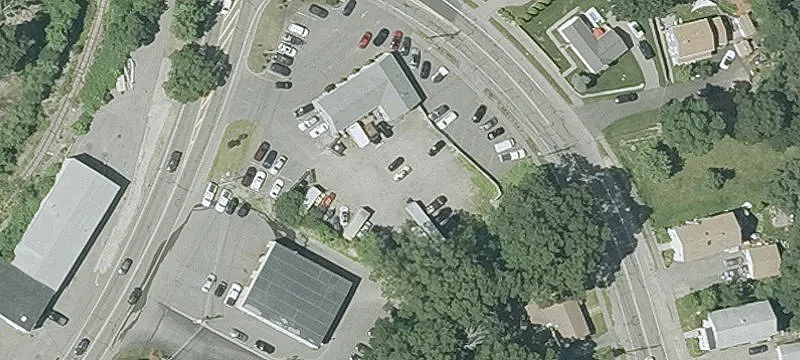 900 Pleasant St