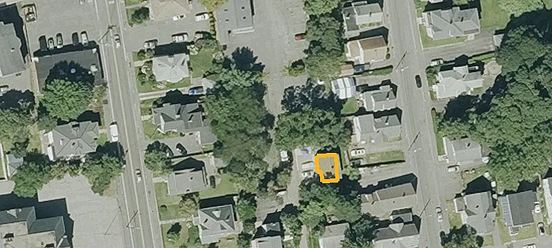 20 Lantern Ln