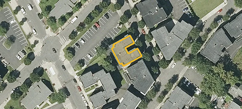 12-16 Bayonne St