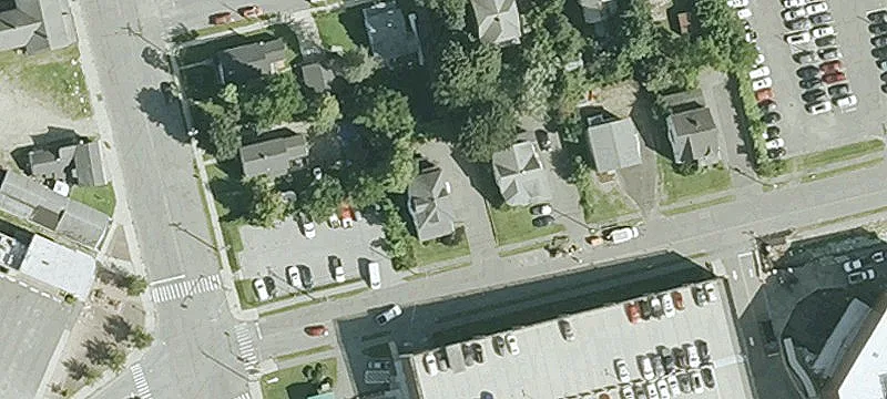 60 Charles St