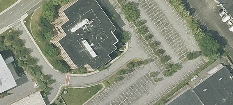 4 Van De Graaff Dr