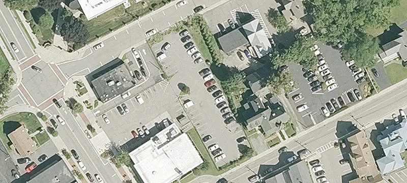 16 Dean Ave