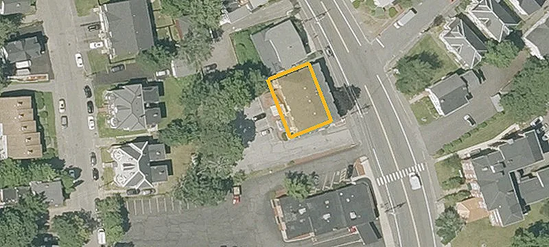 350 Main St