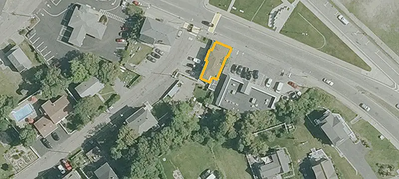 100 Mountford Rd