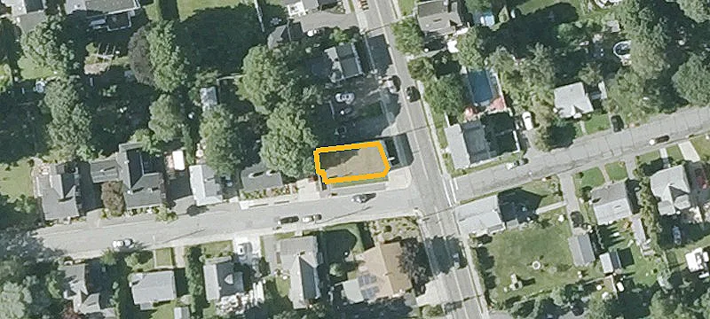 208 Main St