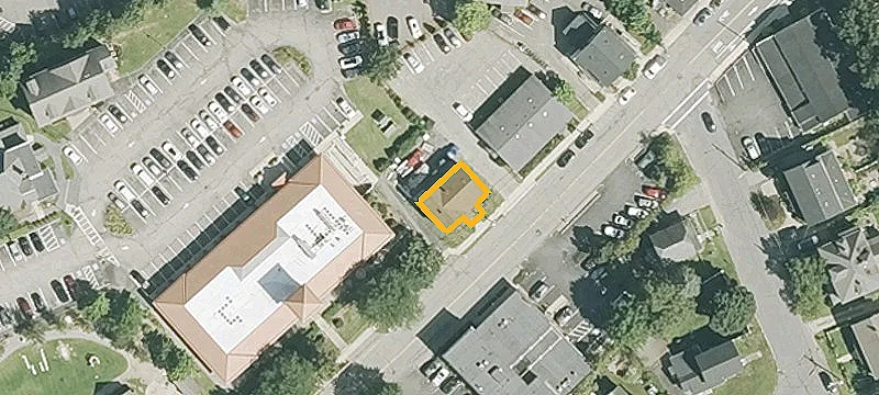 1266 Main St