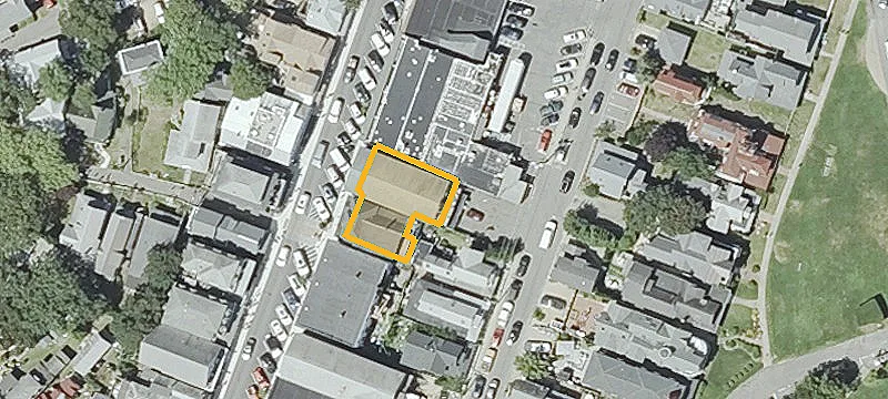 38 Circuit Ave
