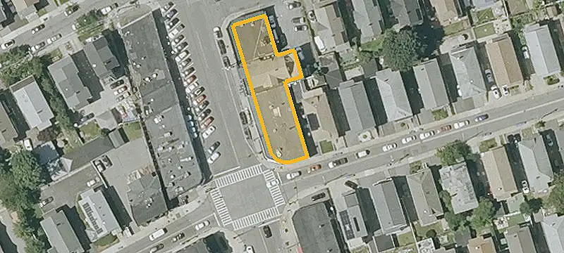 376 Main St