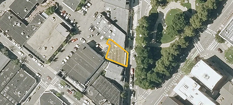 25-29 Poplar St