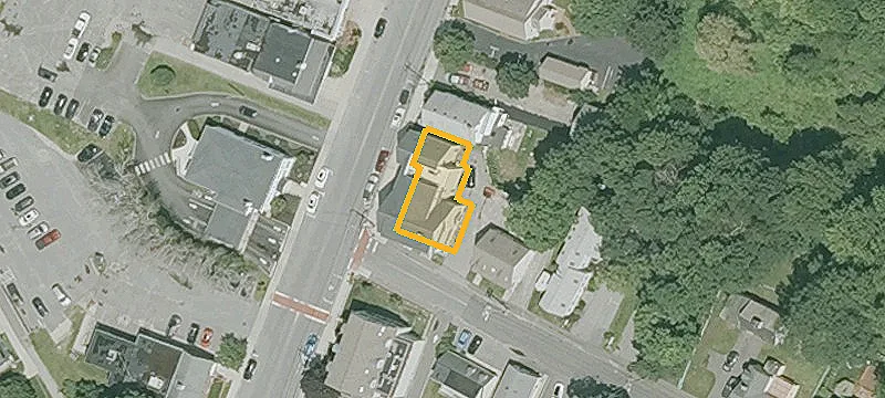 17 Main St