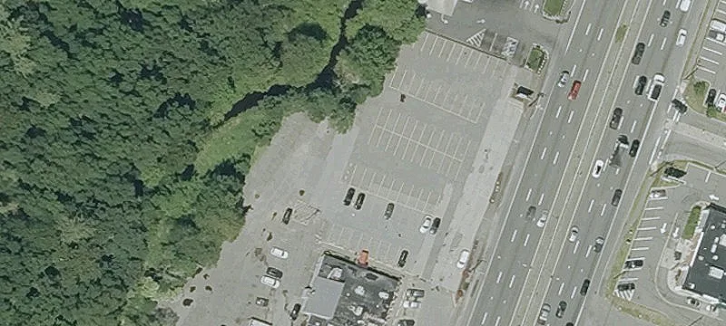 517 Broadway