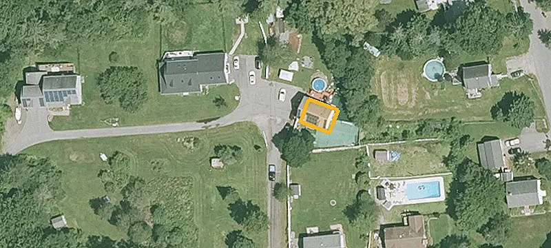 10 Fry Lots Ln