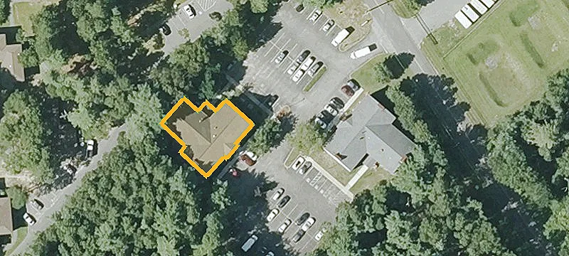 40 Church Ave, Unit 22