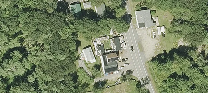 306 School St